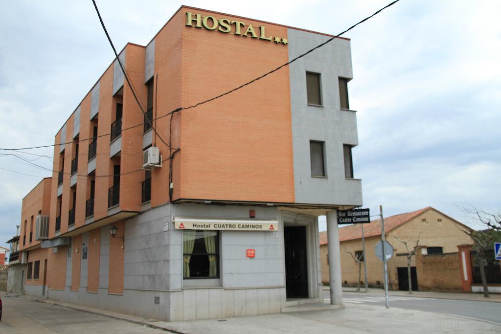 Hostal Restaurante Cuatro Caminos Calera y Chozas Екстериор снимка